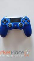 PlayStation 4 Controller Blue