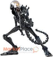 Alien Weta Workshop Mini Epics Xenomorph Figure