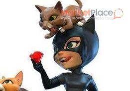 DC Comics Catwoman Q-Fig Elite Action Figure