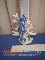 Collectable Chessel pottery ceramic seahorse.