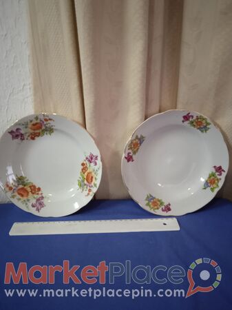 Two old Japanese porcelain plates. - 1.Limassol, Limassol